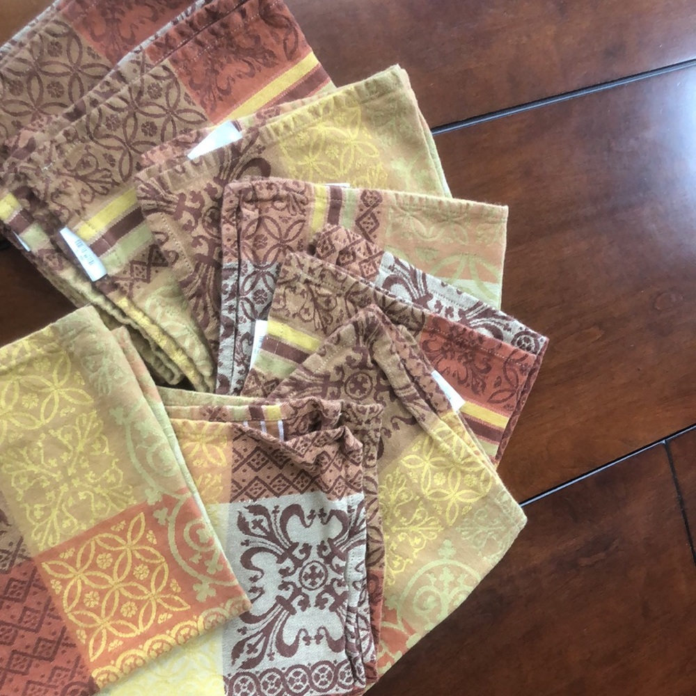 8 cloth napkins - Picture 4 of 5